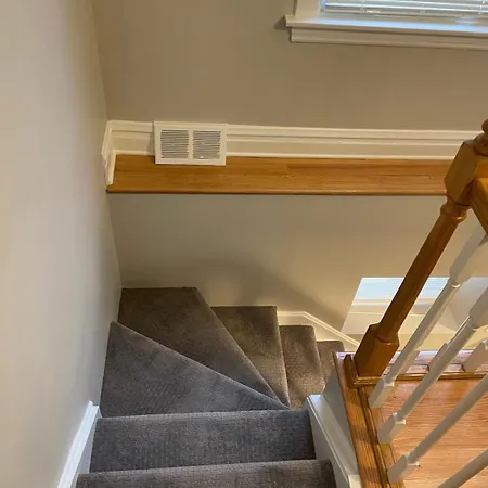 3Bd2Ba Dual Level W Family Room King Bed Apartment