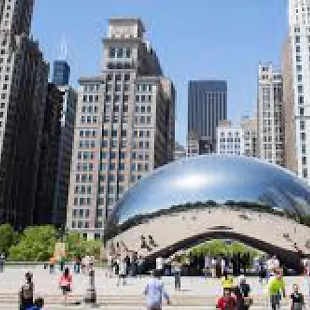 Chic Cornelia Getaway Chicago
