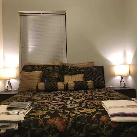 Chic Cornelia Getaway
