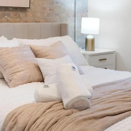 Luxury 2br In Wicker Park *