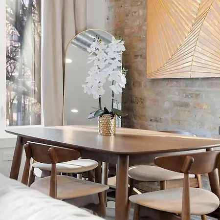 Luxury 2br In Wicker Park *
