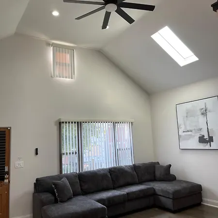 Apartment Mixed Neutral Vibes