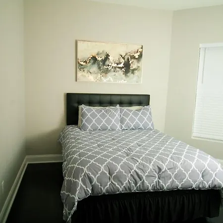 7 Star The Malia Oasis 3br 1 Half Bath Office Space Apartment