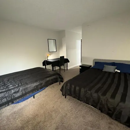 Apartment Cozy 2 Bedroom By Lakeshore