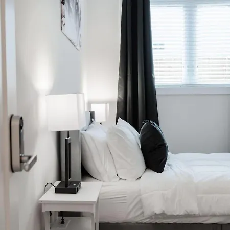 Affordable Private 2 -shared Apartment Chicago