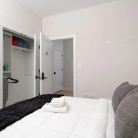 Affordable Private 2 - Shared Chicago