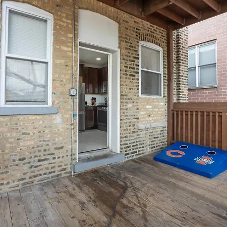 Modern 6br House Steps To Wrigleyville *