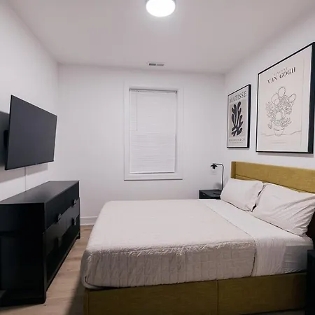 Parisian Retreat 6min To Main Quandrangle U Of C Apartment Chicago