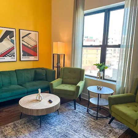 Business And Leisure Cozy 420 Friendly 3br Near Mccormick Place And Museum Campus