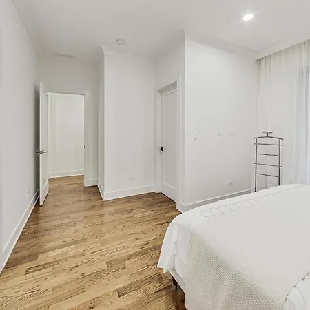 Luxurious Lincoln Park With Gourmet Kitchen * Chicago