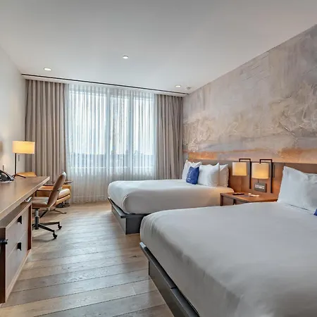 The & Athletic Club At Midtown Resort Chicago