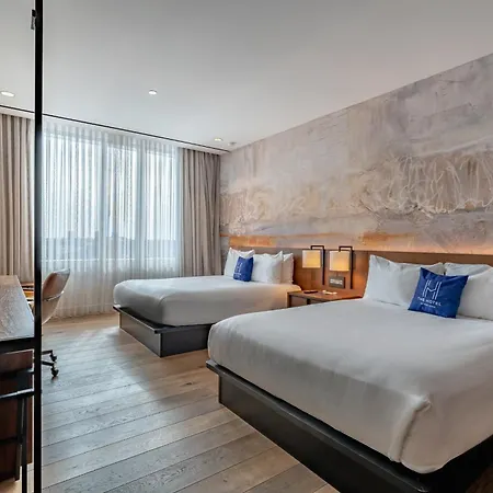 The & Athletic Club At Midtown 4*