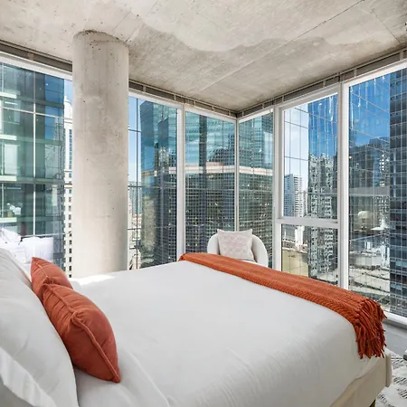 Linea Luxury Living With Indoor Pool And Rooftop Views In The Loop * Chicago