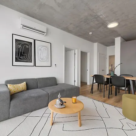 Post Getaway Ideal 4br For Groups Apartment *