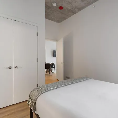 Apartment Post Getaway Ideal 4br For Groups Chicago