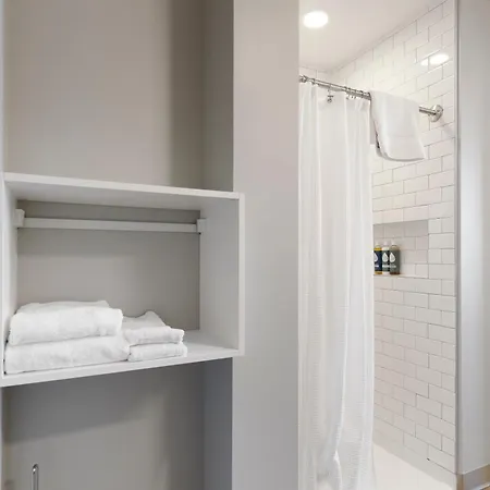 Post Getaway Ideal 4br For Groups Chicago