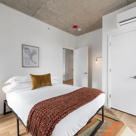 Post Getaway Ideal 4br For Groups Apartment