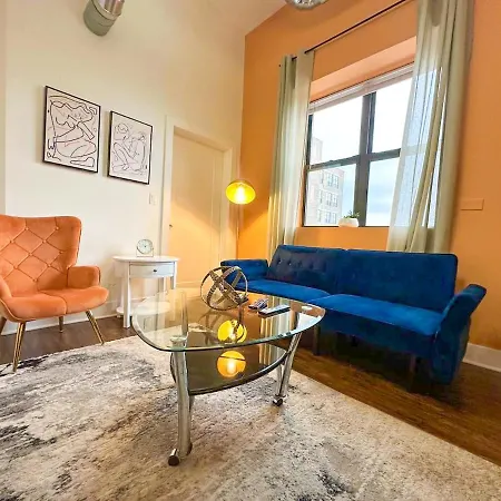 Spacious 3br In South Loop 420 Friendly Near Mccormick Place, Soldier Field And Front Chicago