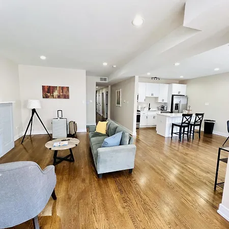 Harmony Near The Lake, Modern 3 Bed 2 Bath * Chicago