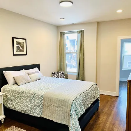 Apartment Harmony Near The Lake, Modern 3 Bed 2 Bath *