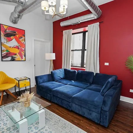 Bright 420-friendly 3br Retreat Smoke Friendly Unit Near Mccormick Place Convention And Museum Campus Apartment Chicago