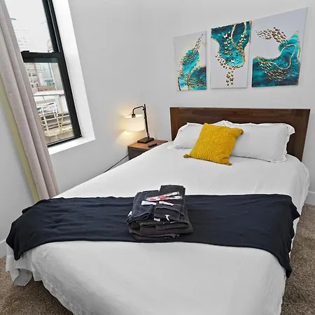 Bright 420-friendly 3br Retreat Smoke Friendly Unit Near Mccormick Place Convention And Museum Campus Apartment *