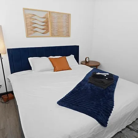 Spacious 6br Good For Groups And Sleeps 12 Near Chinatown, Mccormick & Lakefront Apartment Chicago