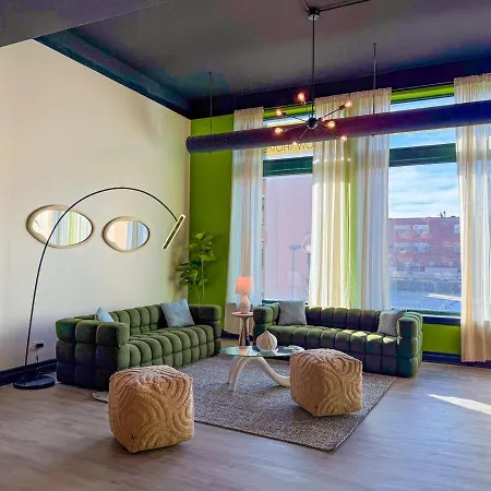 Spacious 6br Good For Groups And Sleeps 12 Near Chinatown, Mccormick & Lakefront