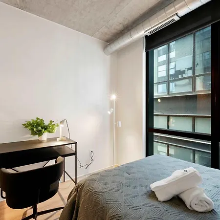 Lux 3 Bed 3 Bath High Rise With Gym & Amenities * Chicago