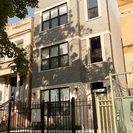 Apartment Pristine 3bdr 2ba Uchicago Chicago