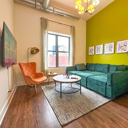 Apartment Modern 420 Friendly 3br South Loop Near Mccormick Place & Soldier Field Walk To Downtown Chicago