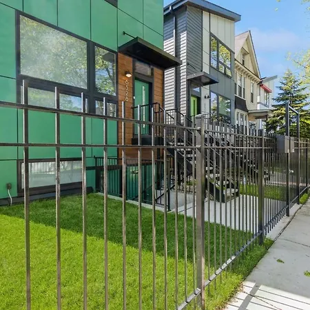 Eco By Uchicago, Lakefront & Hyde Park! Apartment