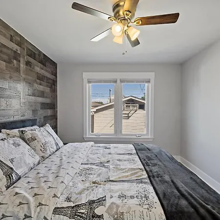 Midway Paradise With Kids Holiday home