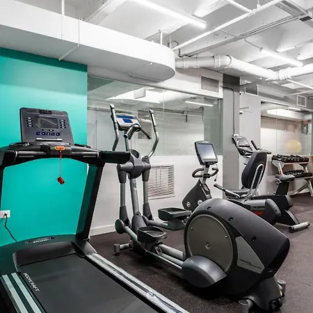 Apartment Elegant Style Loft Montrose Rooftop Wfh Gym Chicago