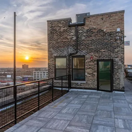 Elegant Style Loft Montrose Rooftop Wfh Gym