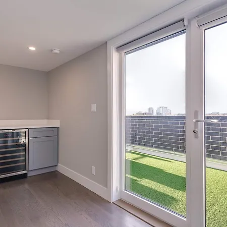 Holiday home Breathtaking Chi Unit In River North With Rooftop Deck - Penthouse A - Sleeps 11 Chicago