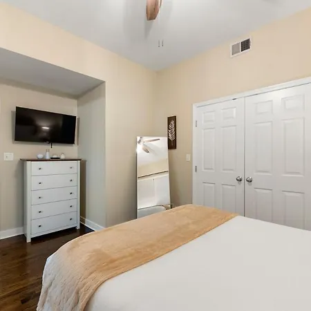 Apartment Medical District 2br With Jacuzzi & Parking *