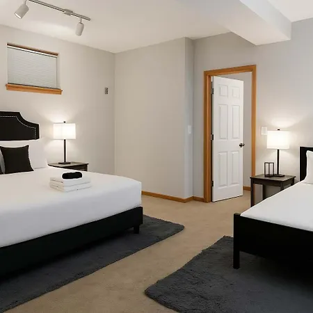 Apartment 4br Near Downtown & Wicker Park - Bosworth 2 Chicago