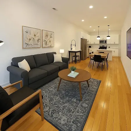 Apartment 4br 4bath Bucktown Base Gem Western 2 *