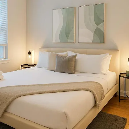 Modern 2br With Reliable Wi-fi - Roscoe 30 Chicago