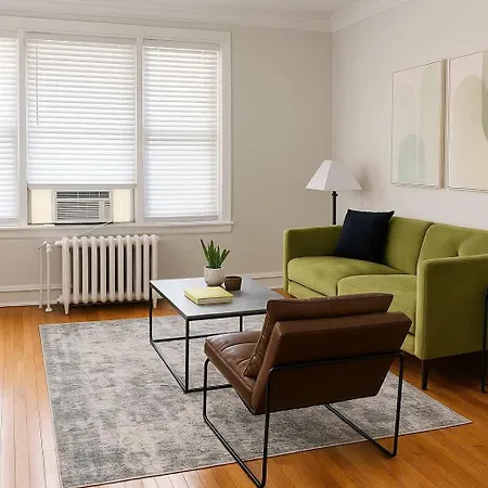 Modern 2br With Reliable Wi-fi - Roscoe 30