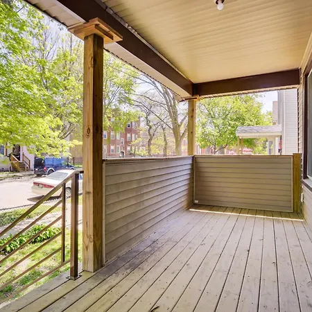 Walk To Metra Long-term Getaway In Chicago! Apartment Chicago
