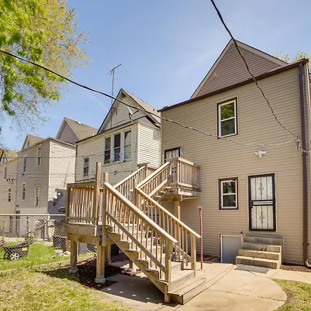 Apartment Walk To Metra Long-term Getaway In Chicago! *