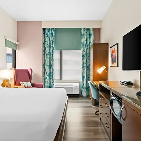 Hilton Garden Downtown Riverwalk 3* Chicago