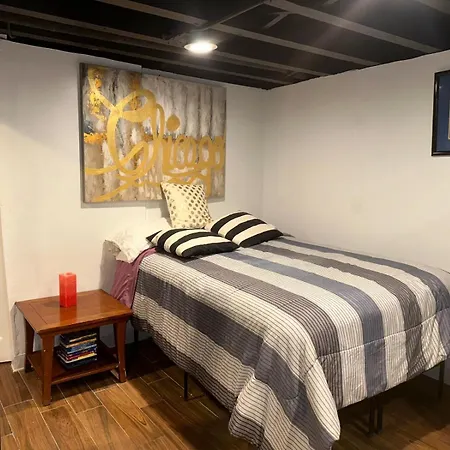 Art Of Sabrinas Dreams Apartment Chicago