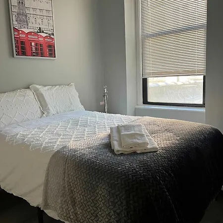 Apartment South Loop 2 Bedroom