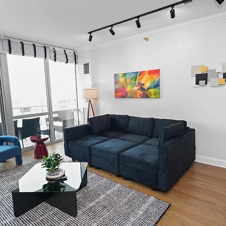 Luxury 1br Michigan Near Mccormick Parking Chicago