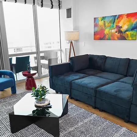 Luxury 1br Michigan Near Mccormick Parking *