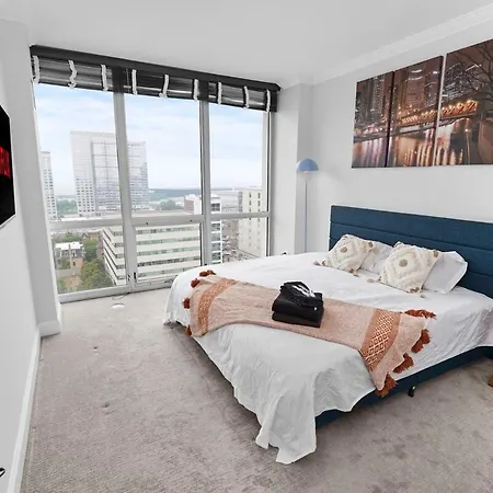 Luxury 1br Michigan Near Mccormick Parking Apartment *