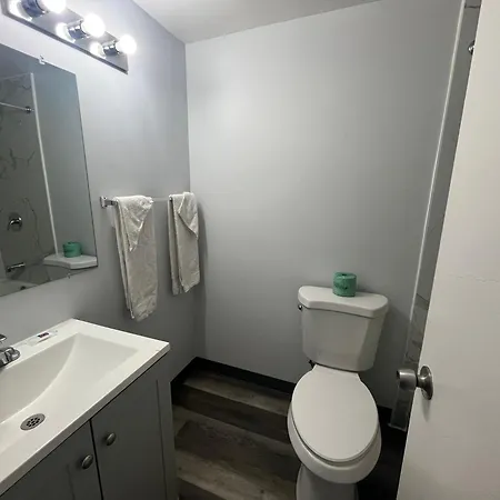 6 Chicago, Il - Halsted Hotel 2*
